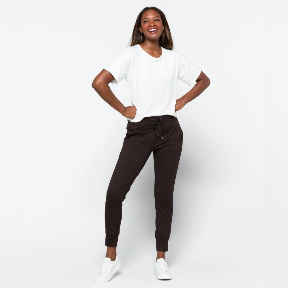 NWOT | Gaiam | Women's Zuri Knit Jogger Leggings | Color: Black | Size: Medium